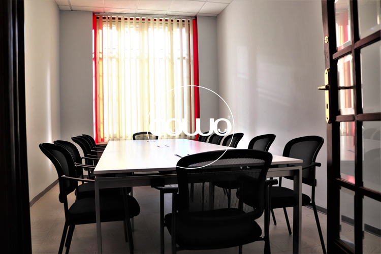 sala riunioni 12 persone torino cowo